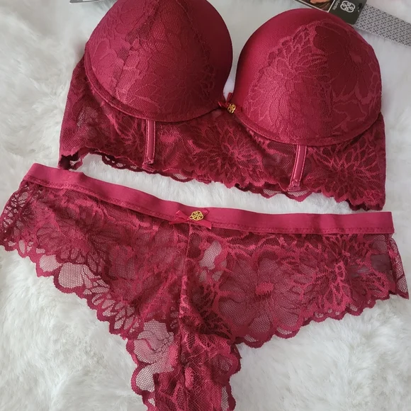 DAISY FUENTES BRAND NEW MATCHING BRA SET LIGHT LIFT SIZE 36C/L - Picture 2 of 9